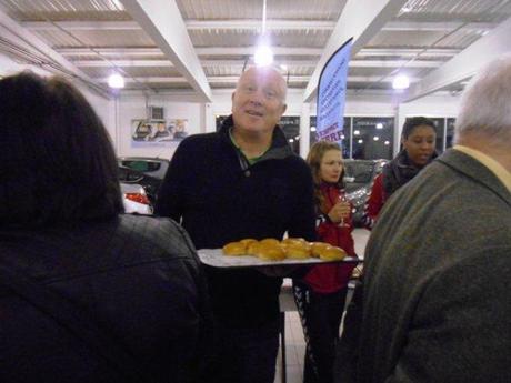 L'équipe féminine de Handball du LLMH, qui évolue en 2ème division, présentée aux sponsors (2/2)