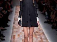 Valentino: Raffinement et Élégance.