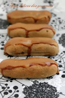 ÉCLAIRS AUX TROIS CAFÉ