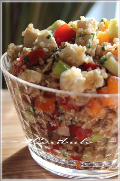 ~Salade de quinoa avec amandes, feta et légumes~