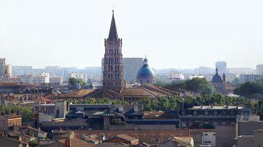 projection documentaire Qui est l'Étrang€uro?