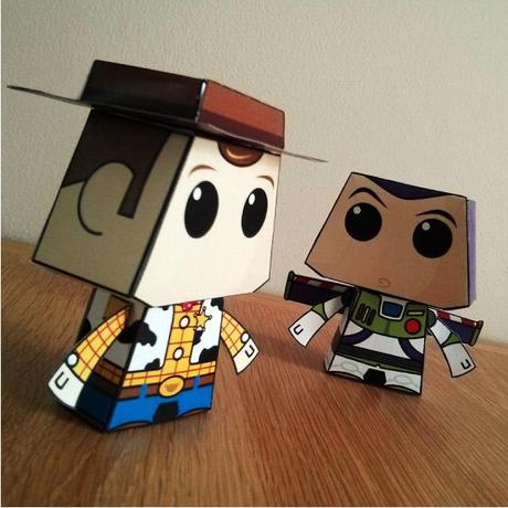 Woody & Buzz de Paper Minions