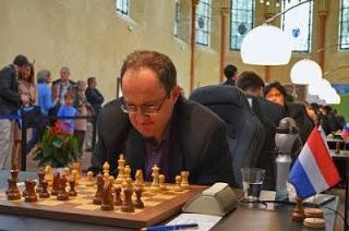L'Israélien Boris Gelfand est en tête du Grand Prix de Paris avec 2,5 points sur 3 © Chess & Strategy