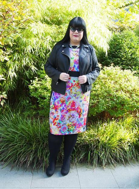 Neon flowers twiggy-neon-11