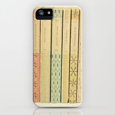 Les livres s’affichent 122251_216366130-caseiphone5_b