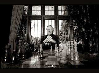 L'homme qui aimait mater.