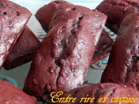 Muffins étonnants au cacao et à la betterave P9110089 sur Imagesia