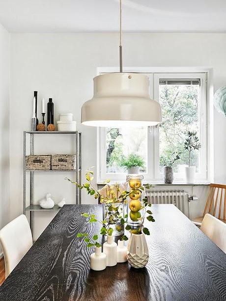 Small space living: good examples...