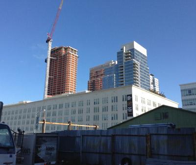 TOUT FOUT LE CAMPS !