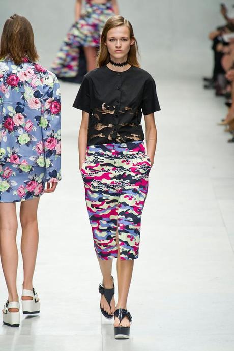 Fashion Week Spring 2014 Paris