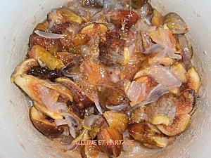 chutney aux figues violettes et vinaigre balsamique CHUTNEY-DE-FIGUES-D2ROULEMENT-1.jpg