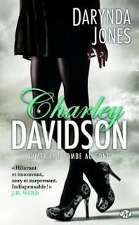 Charley Davidson T4: Quatrième tombe au fond de Darynda Jones