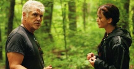 Gary Ross et  Jennifer Lawrence sur le tournage de Hunger Games