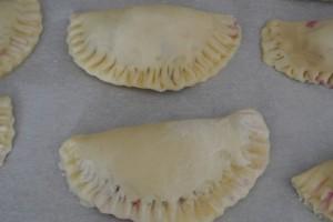 Chaussons, refermez et soudez avec de l'eau Chaussons, refermez et soudez avec de l'eau