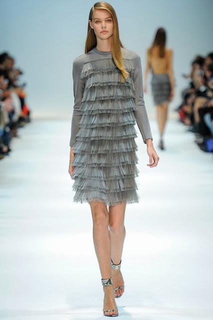 DEFILE GUY LAROCHE PRINTEMPS-ETE 2014