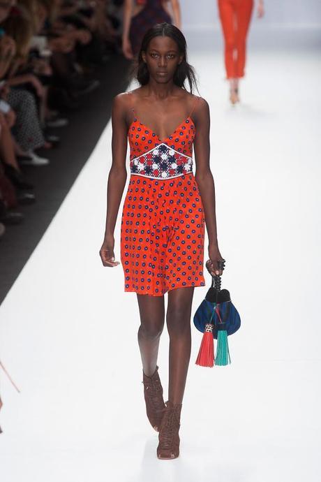 Fashion Week Spring 2014 Paris