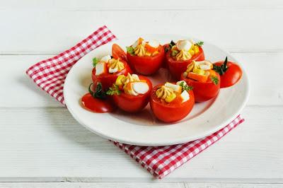 Mini-tomates farcies au Petits Coraya