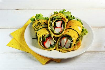 Omelette roulée à la japonaise et Petits Coraya