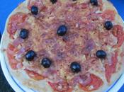 Pizza pâte liquide tomates/jambon/gruyère olives