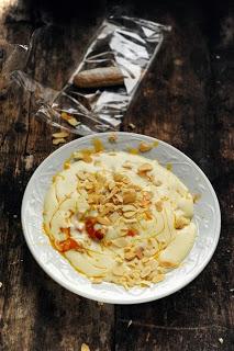 J'aime quand les photos racontent les recettes... Surtout quand je prépare un bordel au chocolat qui n'a pas vraiment de nom !!!