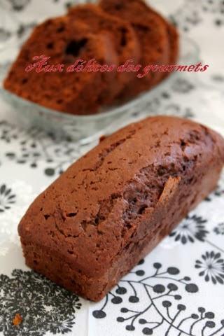 CAKE AU CHOCOLAT ET CARAMBARS
