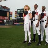 Kate Upton en une du Sports Illustrated classique Kate Upton en une du Sports Illustrated classique