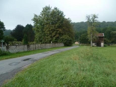 LACHALADE DIM VUE P1020949.jpg