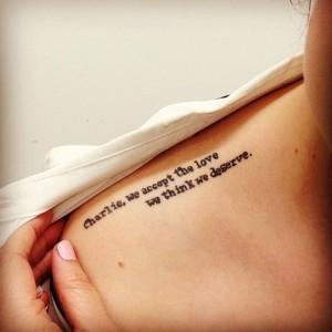 Idées de phrases à se faire tatouer sur le corps tatouage14