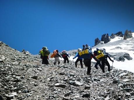 Aventure – Ascension Aconcagua part.1 Aconcagua-argentina-mendoza-climbing-7-summits-andes-aurelien-conty-moutain-basecamp-tent-bagback-16