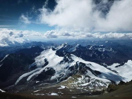 Aconcagua-argentina-mendoza-climbing-7-summits-andes-aurelien-conty-moutain-basecamp-tent-bagback-42
