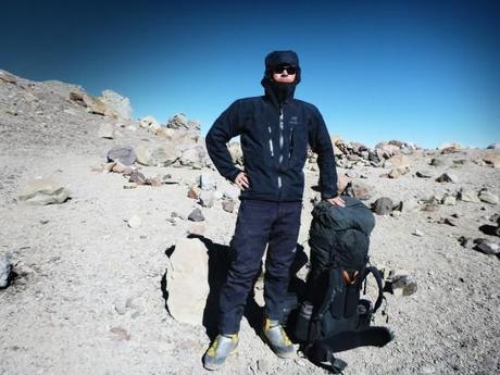 Aconcagua-argentina-mendoza-climbing-7-summits-andes-aurelien-conty-moutain-basecamp-tent-bagback-31