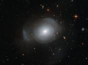 Hubble photographie l’étrange galaxie 6240