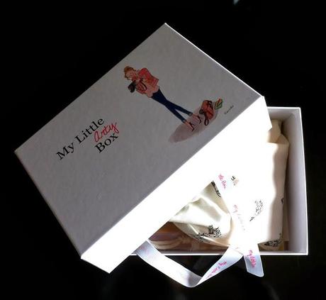 MY LITTLE [ARTY] BOX...PAR HAYLEY