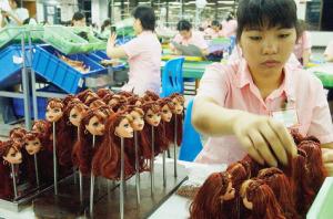 En-Chine-les-ouvriers-de-Barbie-soumis-a-de-dures-conditions_article_main