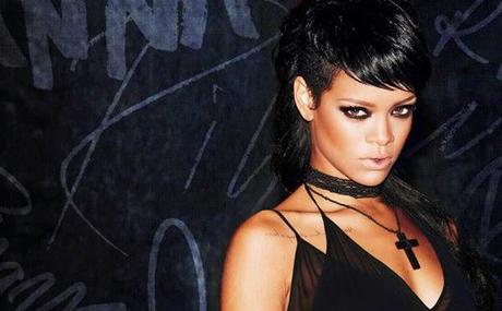 Rihanna dévoile l'affreuse pochette de son tube 