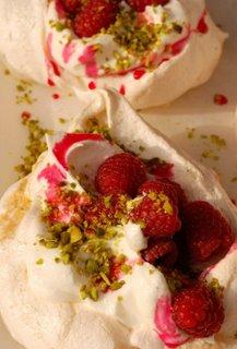 ELLE arrivée premiers moments été… torrides nouvelle pavlova jour-là…