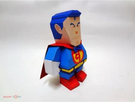 Suppa Man de paper hOles