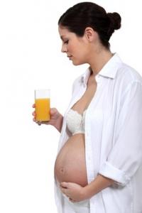 L'ALCOOL pendant la grossesse, associée à l'anxiété et au stress – Acta Obstetricia et Gynecologica Scandinavica