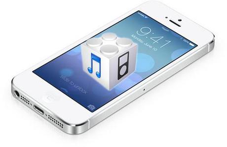 iOS 7.0.3 disponible sur iPhone et iPad...