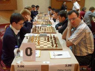  Maxime Vachier-Lagrave de l'équipe de Clichy echecs 92 face à Emil Sutovski de Odlar Yurdu © Chessdom