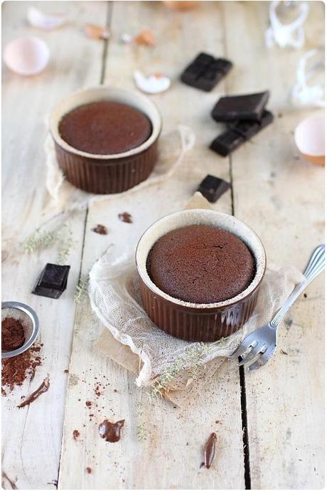 Soufflés au chocolat et au thym