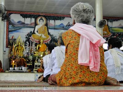 Thaïlande: Autour du Wan Ok Phansa 2/2 [HD]