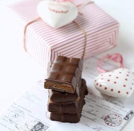 caramel chocolate bars | via ig @passionforbaking