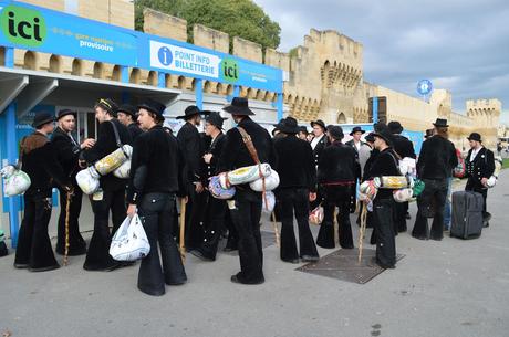 Assemblée générale des compagnonnages européens à Châteauneuf-de-Gadagne (84)