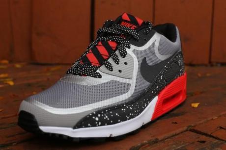 nike-air-max-90-tape-splatter-2