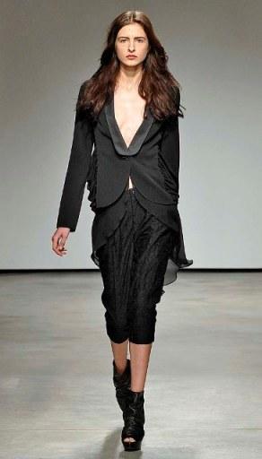 Atsuro Tayama RTW Spring Summer 2013 Paris Fashion Week Sept-Oct 2012