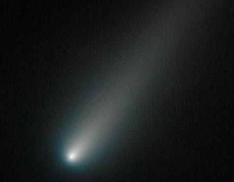 ISON photographiée par Hubble début octobre 2013