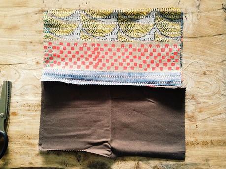 The World is a Kit, Make it! #4 :: Tutorials! Repliez la doublure sur elle même et vus obtenez cela ....