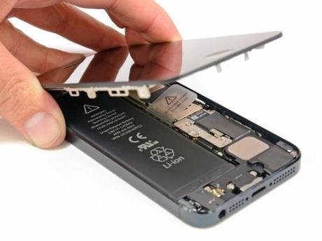 iphone5S batterie Apple confirme un problème de batterie sur liPhone 5S