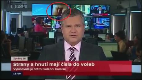 Un pénis apparait lors d’un JT Tchèque